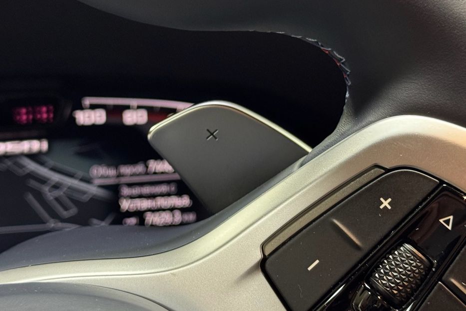 Продам BMW 850 850i xDrive 2024 года в Киеве