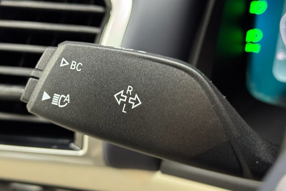 Продам BMW 850 850i xDrive 2024 года в Киеве