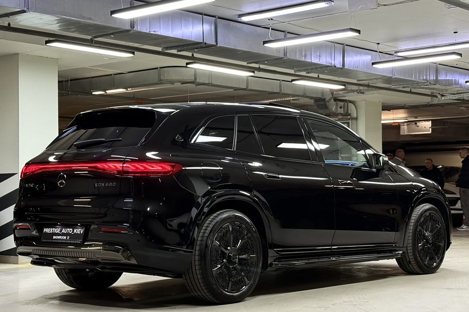 Продам Mercedes-Benz Maybach EQS SUV 680 Night Series 2024 года в Киеве