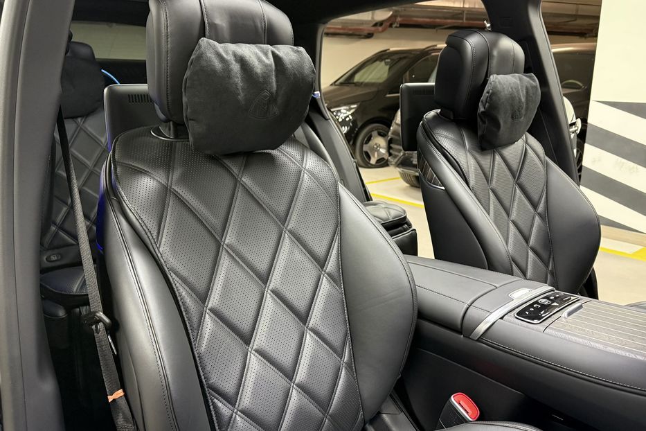 Продам Mercedes-Benz Maybach EQS SUV 680 Night Series 2024 года в Киеве