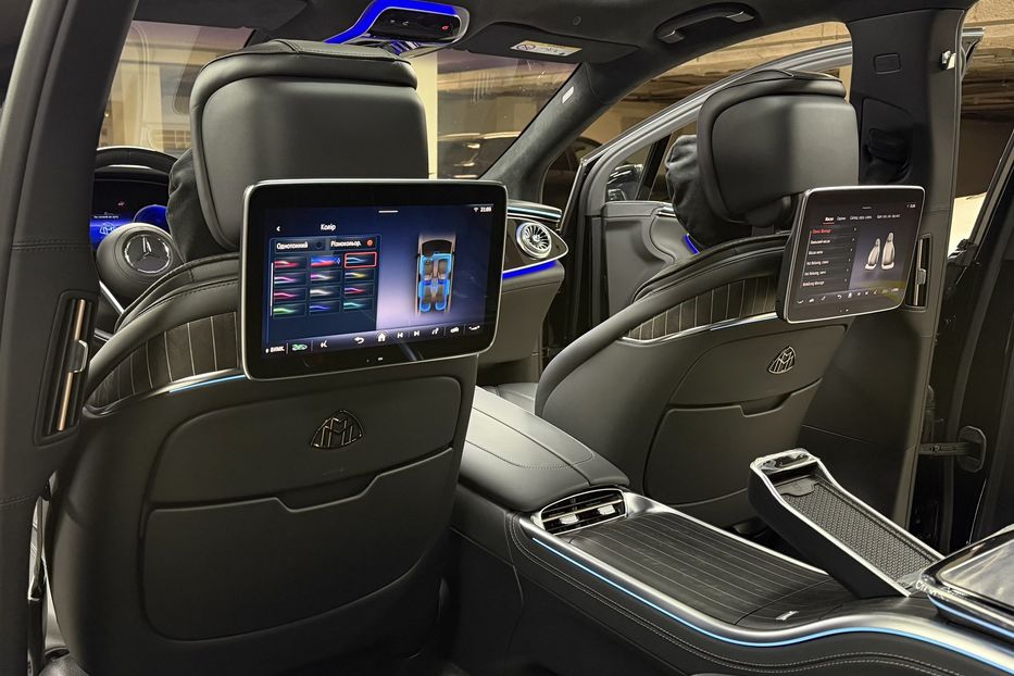 Продам Mercedes-Benz Maybach EQS SUV 680 Night Series 2024 года в Киеве