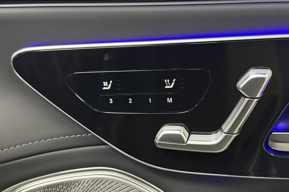 Продам Mercedes-Benz Maybach EQS SUV 680 Night Series 2024 года в Киеве