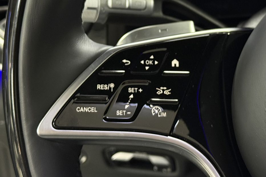 Продам Mercedes-Benz Maybach EQS SUV 680 Night Series 2024 года в Киеве