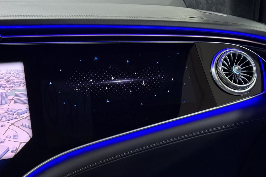 Продам Mercedes-Benz Maybach EQS SUV 680 Night Series 2024 года в Киеве