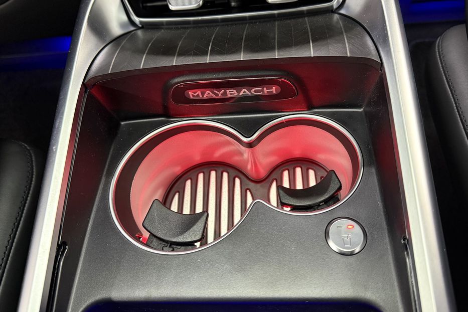 Продам Mercedes-Benz Maybach EQS SUV 680 Night Series 2024 года в Киеве