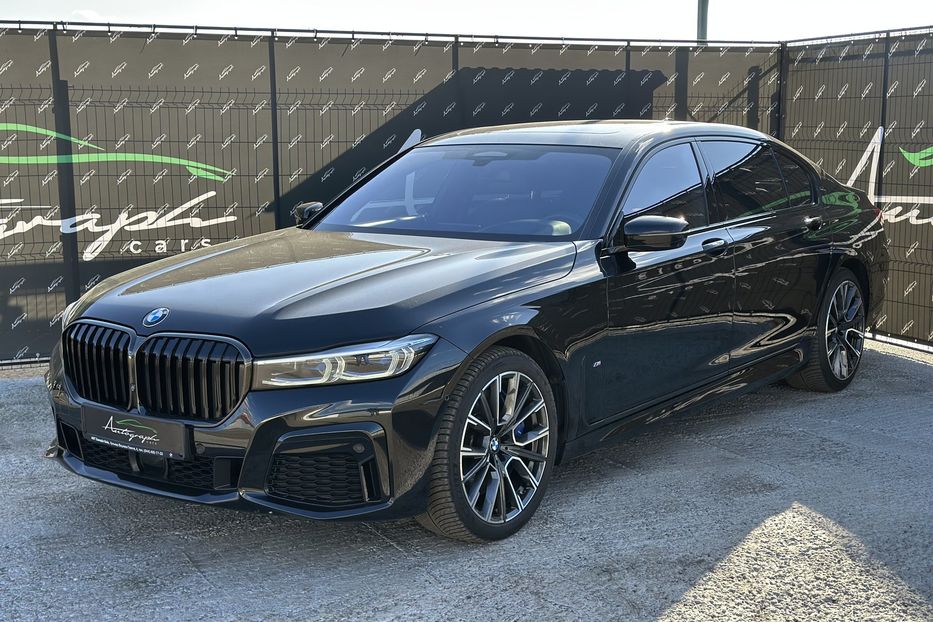 Продам BMW 750 Xdrive M-paket 2019 года в Киеве