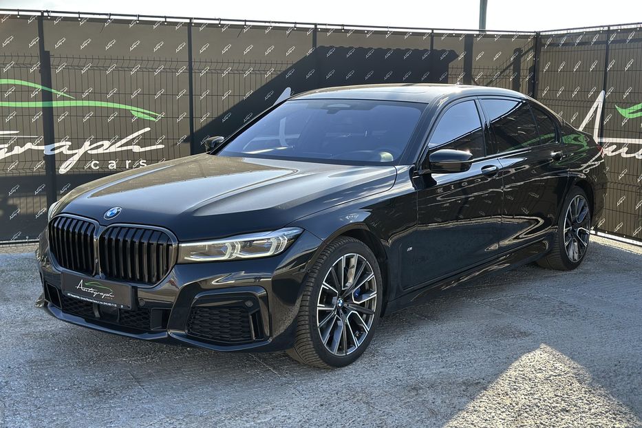 Продам BMW 750 Xdrive M-paket 2019 года в Киеве
