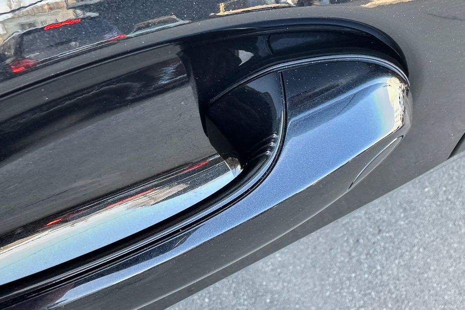 Продам BMW X7 M50i  2022 года в Киеве