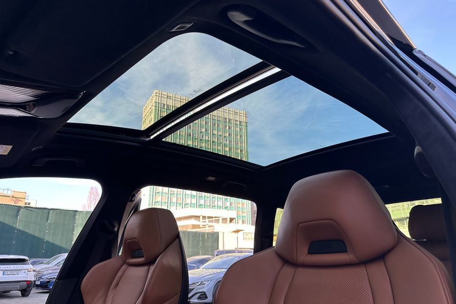 Продам BMW X7 M50i  2022 года в Киеве
