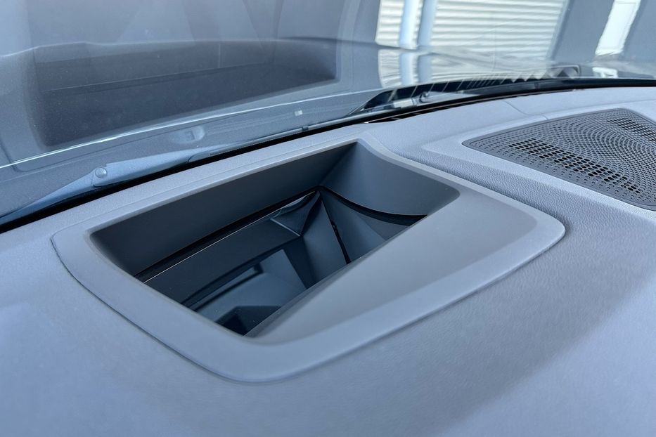 Продам BMW X7 M50i  2022 года в Киеве