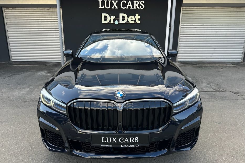 Продам BMW 760 M760Li xDrive  2022 года в Киеве