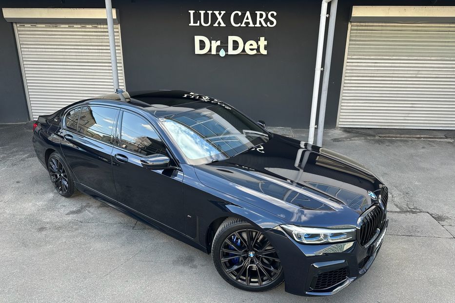 Продам BMW 760 M760Li xDrive  2022 года в Киеве