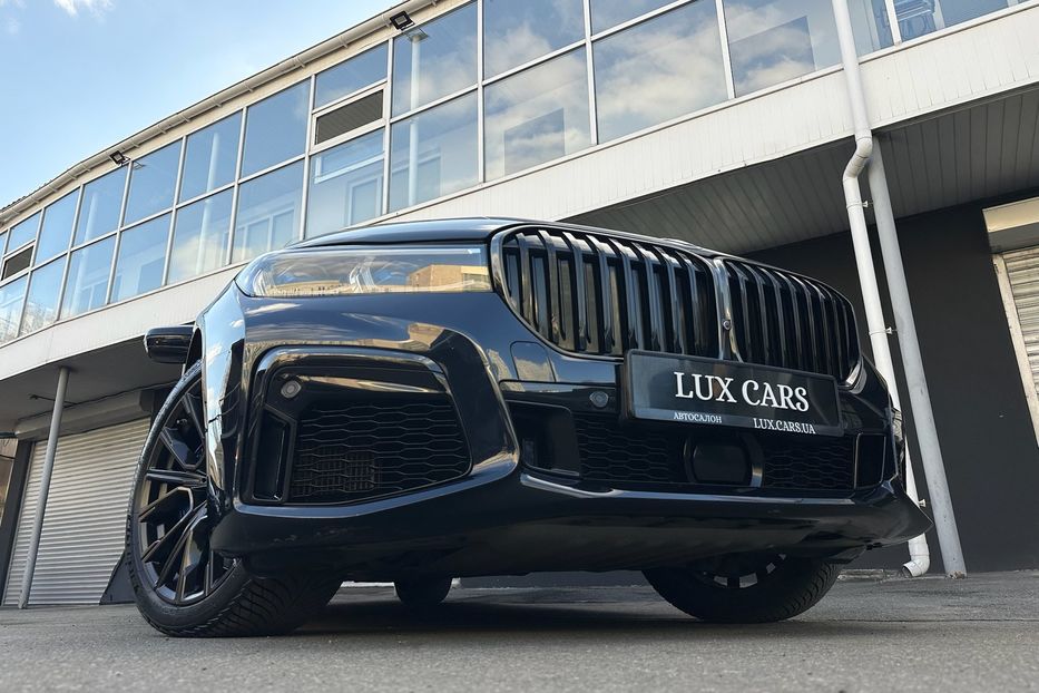 Продам BMW 760 M760Li xDrive  2022 года в Киеве
