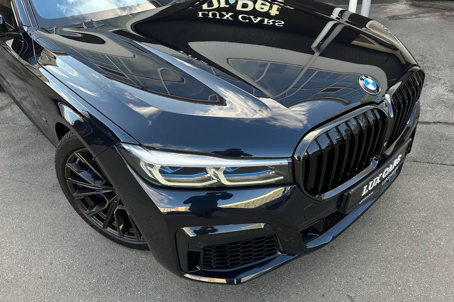 Продам BMW 760 M760Li xDrive  2022 года в Киеве