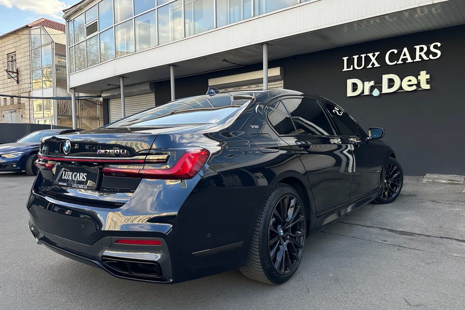 Продам BMW 760 M760Li xDrive  2022 года в Киеве