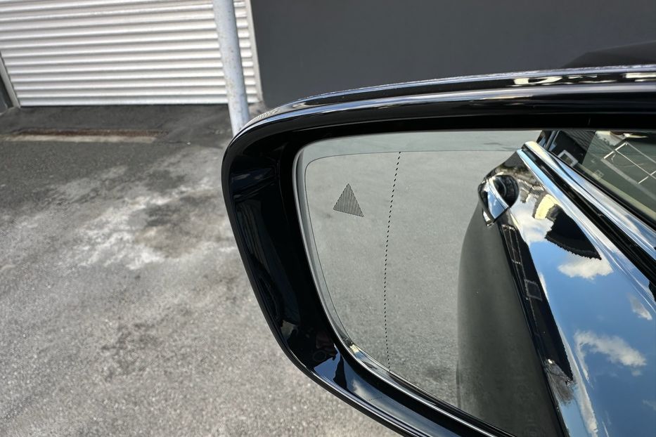 Продам BMW 760 M760Li xDrive  2022 года в Киеве