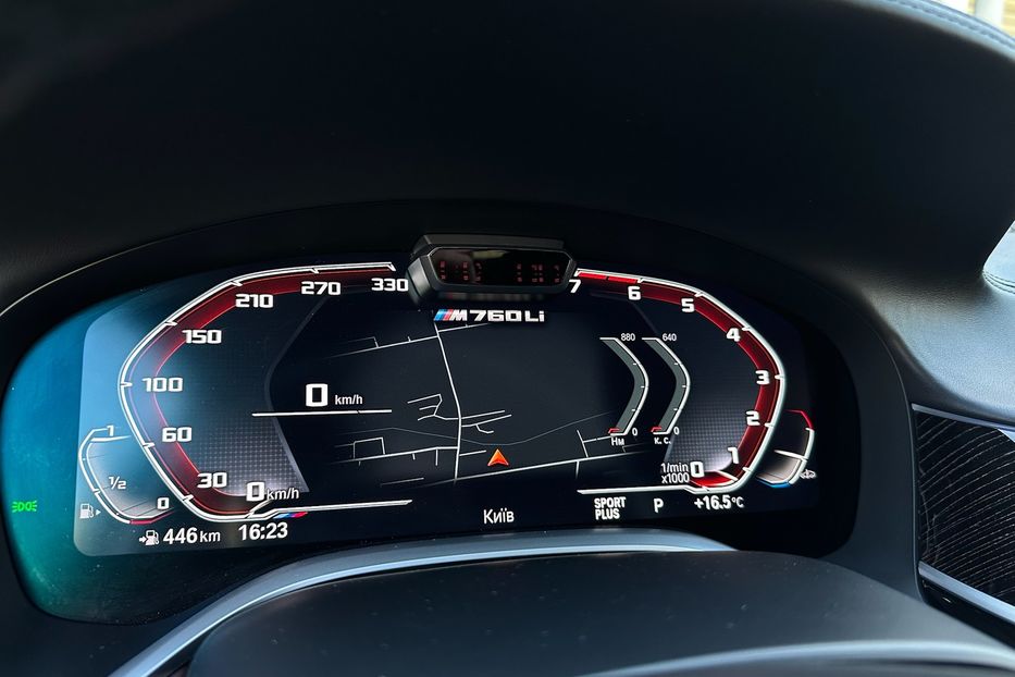 Продам BMW 760 M760Li xDrive  2022 года в Киеве