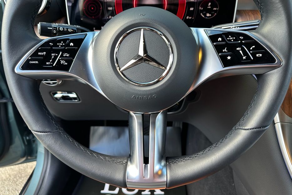 Продам Mercedes-Benz GLC-Class 220d 4Matic 2024 года в Киеве