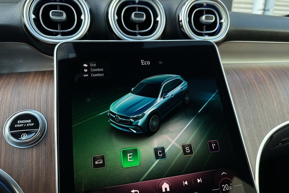 Продам Mercedes-Benz GLC-Class 220d 4Matic 2024 года в Киеве