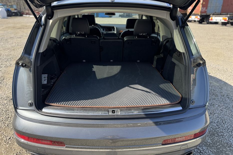 Продам Audi Q7 (COMIS) Quattro S-line 7 місць 2014 года в г. Умань, Черкасская область