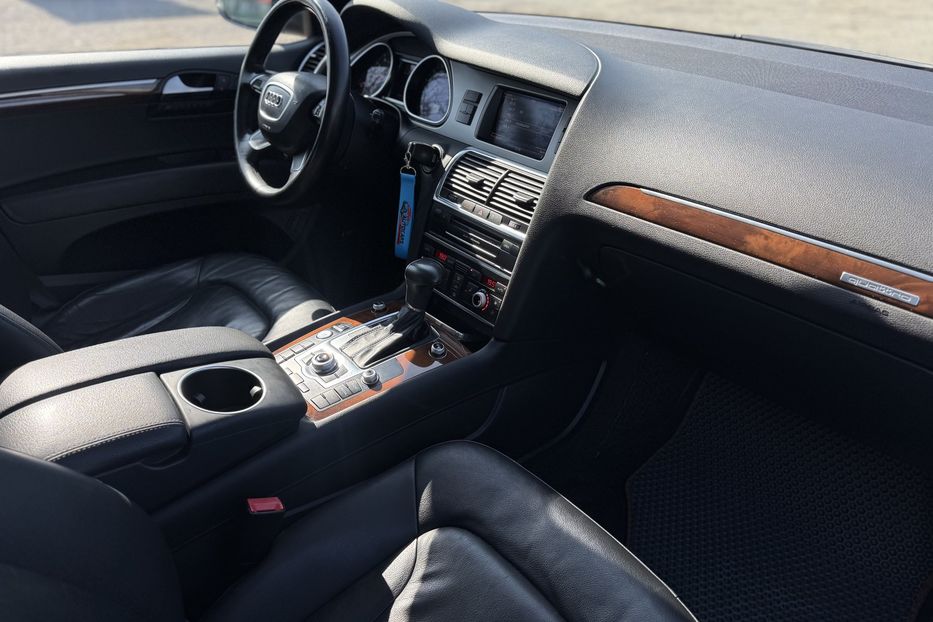Продам Audi Q7 (COMIS) Quattro S-line 7 місць 2014 года в г. Умань, Черкасская область