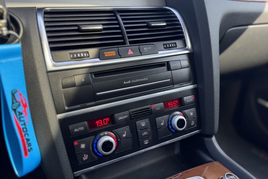 Продам Audi Q7 (COMIS) Quattro S-line 7 місць 2014 года в г. Умань, Черкасская область