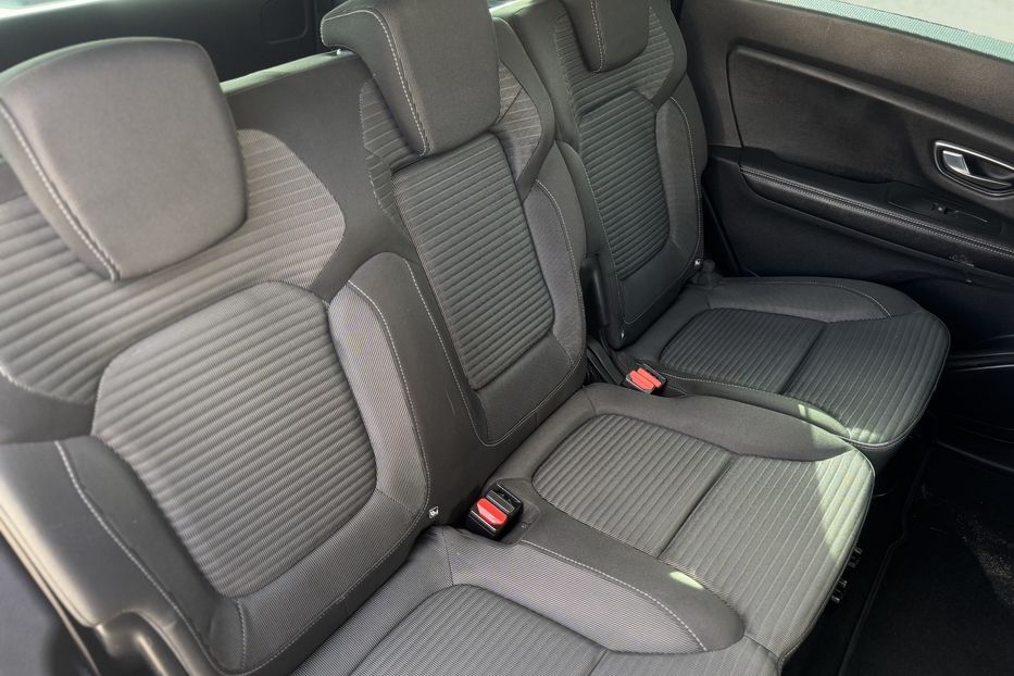 Продам Renault Grand Scenic (COMIS) 7 місць  2019 года в г. Умань, Черкасская область