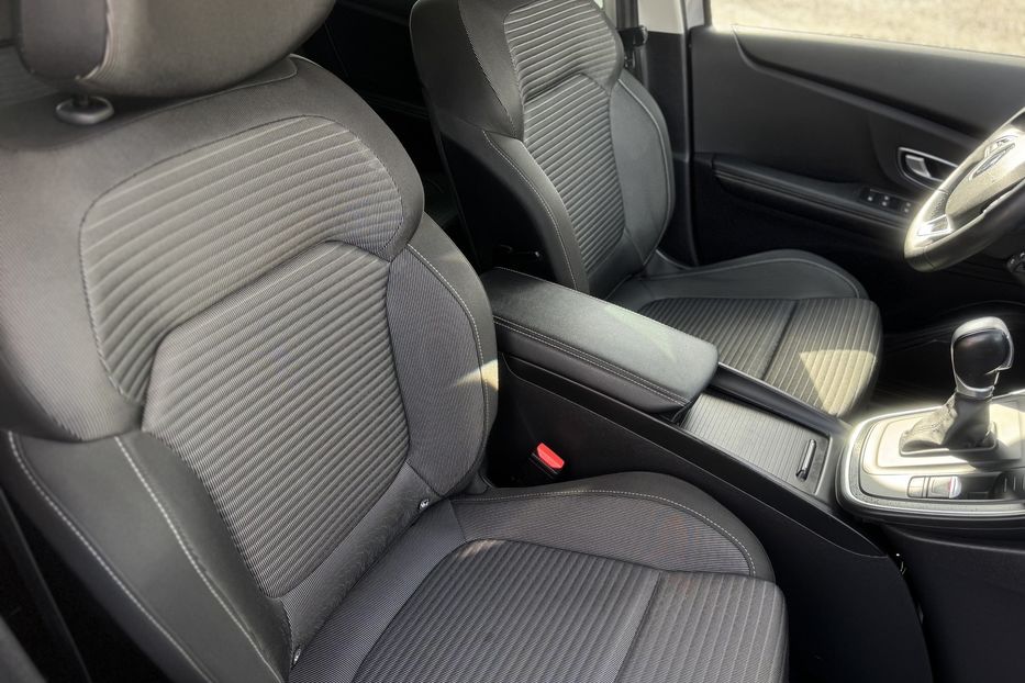 Продам Renault Grand Scenic (COMIS) 7 місць  2019 года в г. Умань, Черкасская область