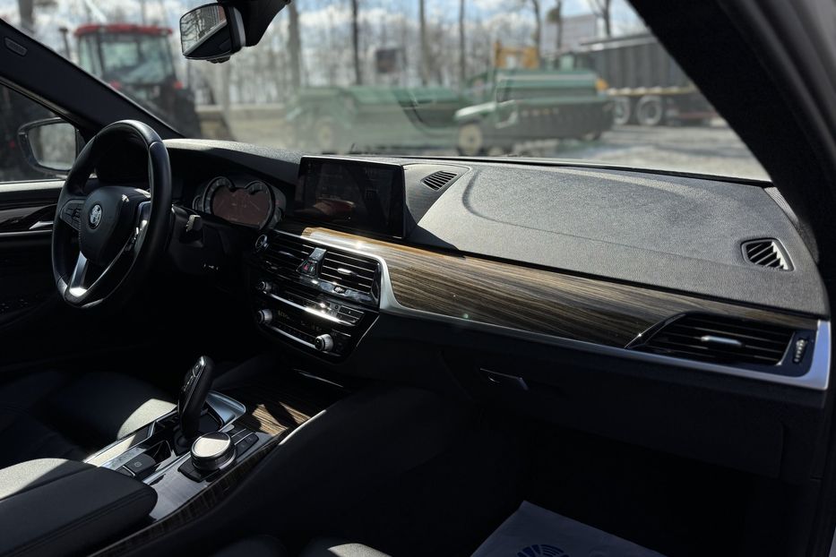 Продам BMW 530 G30 (COMIS) 2018 года в г. Умань, Черкасская область
