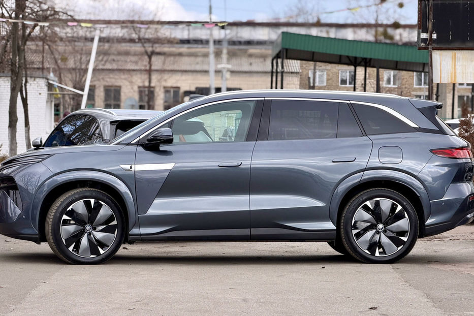 Продам BYD Tang 100.5 kWh (1102 к.с.) 4WD  2025 года в Киеве