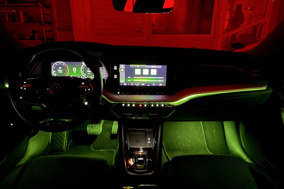 Продам Skoda Octavia А8 2.0 TDI 150к.с АТ ПАНОРАМА 2020 года в Львове