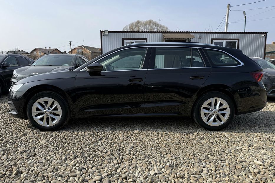 Продам Skoda Octavia А8 2.0 TDI 150к.с АТ ПАНОРАМА 2020 года в Львове