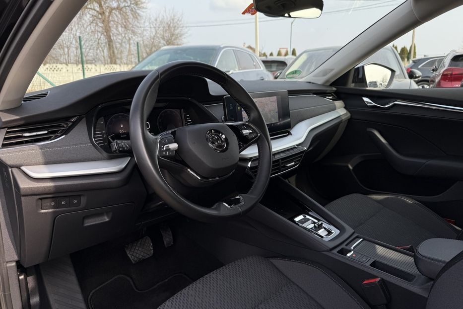 Продам Skoda Octavia А8 2.0 TDI 150к.с АТ ПАНОРАМА 2020 года в Львове