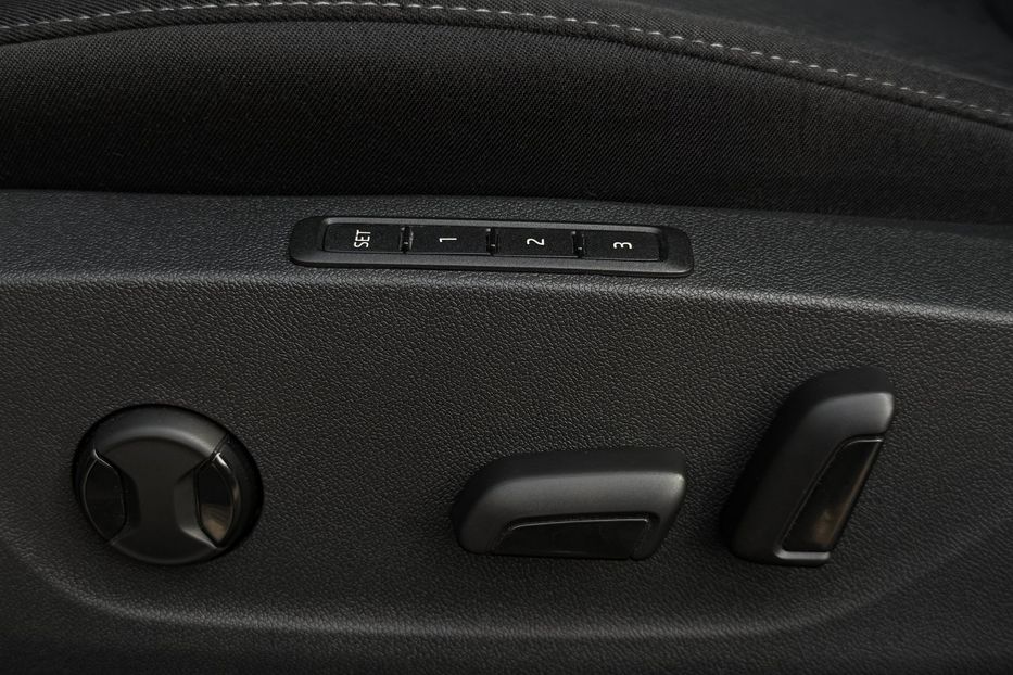 Продам Skoda Octavia А8 2.0 TDI 150к.с АТ ПАНОРАМА 2020 года в Львове