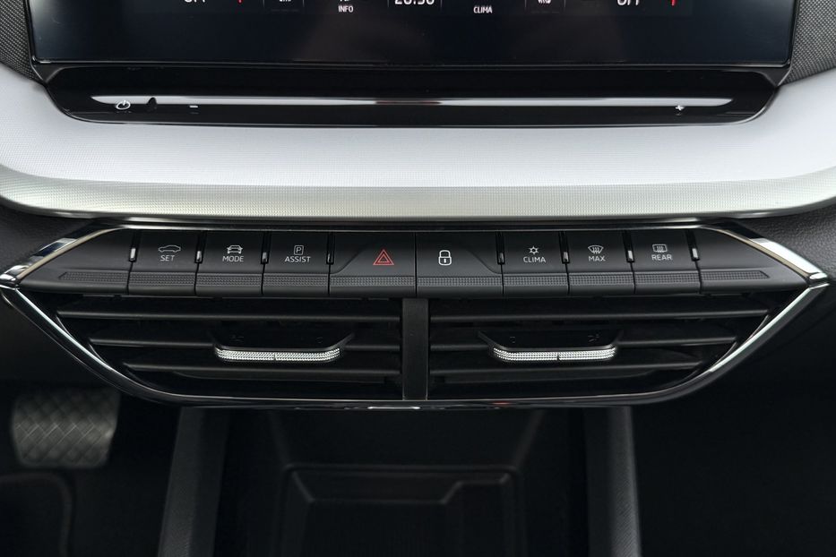 Продам Skoda Octavia А8 2.0 TDI 150к.с АТ ПАНОРАМА 2020 года в Львове