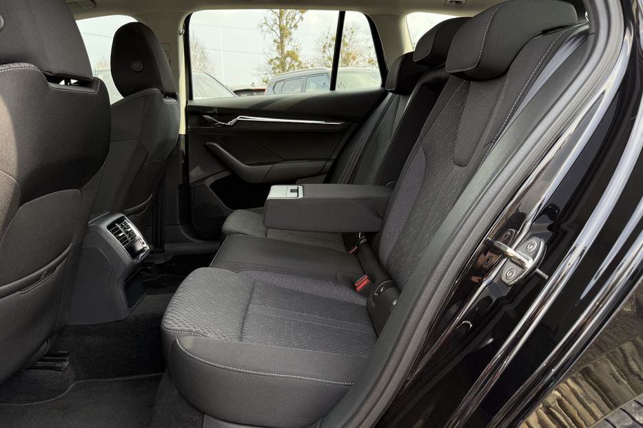 Продам Skoda Octavia А8 2.0 TDI 150к.с АТ ПАНОРАМА 2020 года в Львове