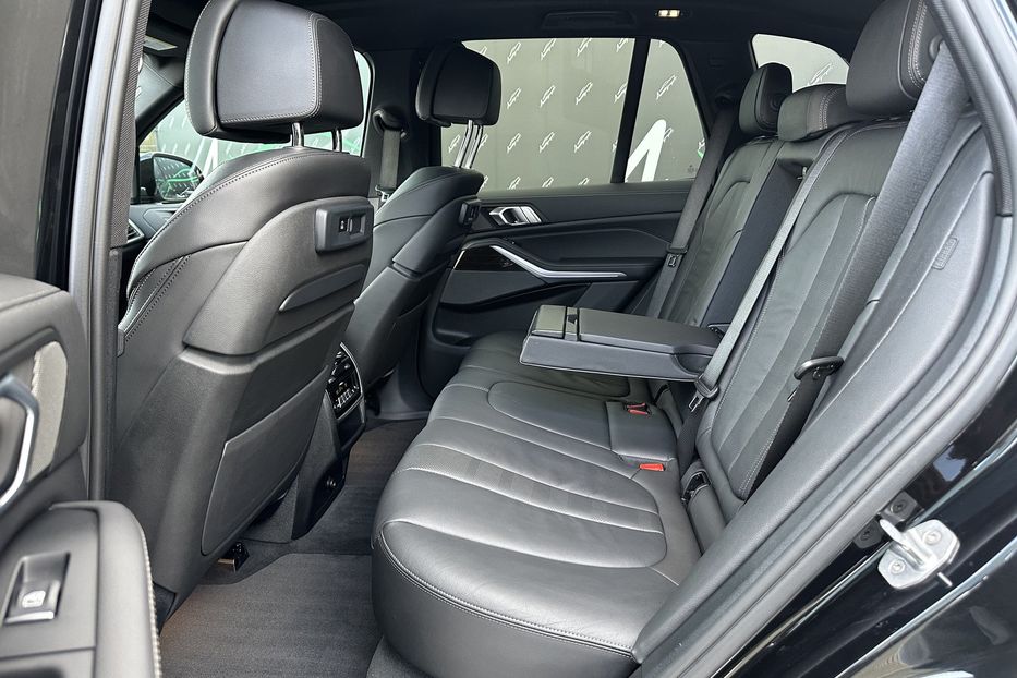 Продам BMW X5 X-Line Xdrive50i 2020 года в Киеве