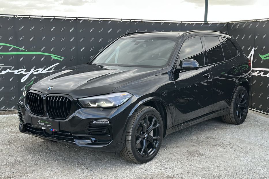 Продам BMW X5 X-Line Xdrive50i 2020 года в Киеве