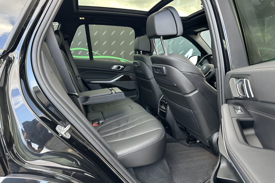 Продам BMW X5 X-Line Xdrive50i 2020 года в Киеве