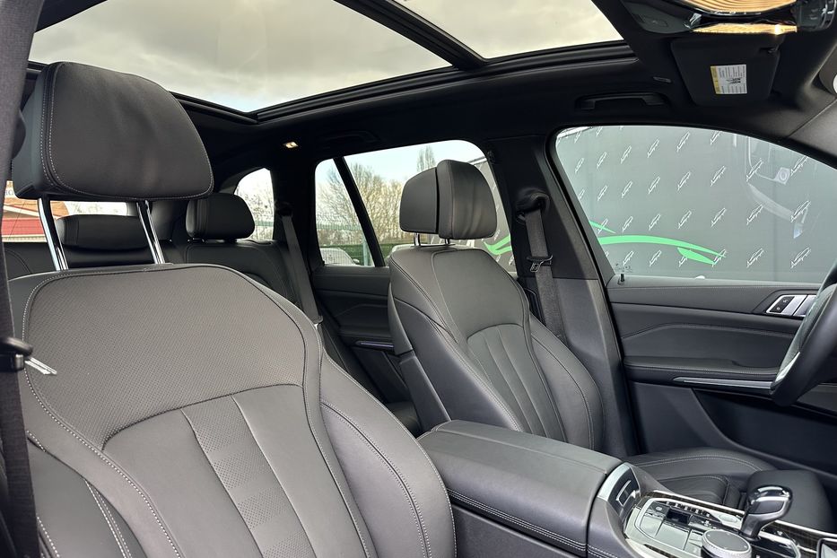 Продам BMW X5 X-Line Xdrive50i 2020 года в Киеве