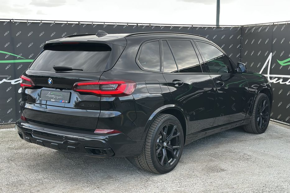 Продам BMW X5 X-Line Xdrive50i 2020 года в Киеве