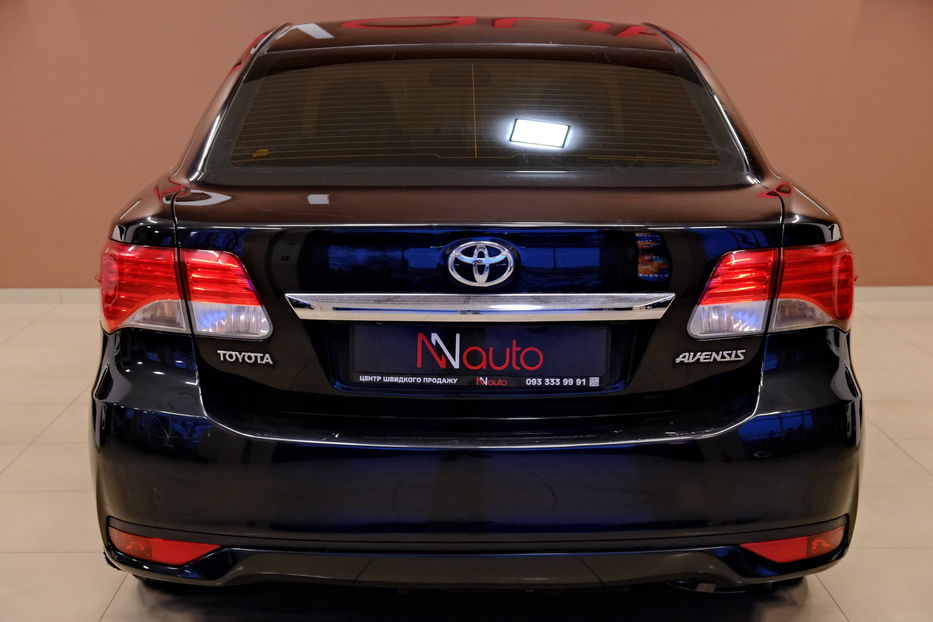 Продам Toyota Avensis 2012 года в Одессе