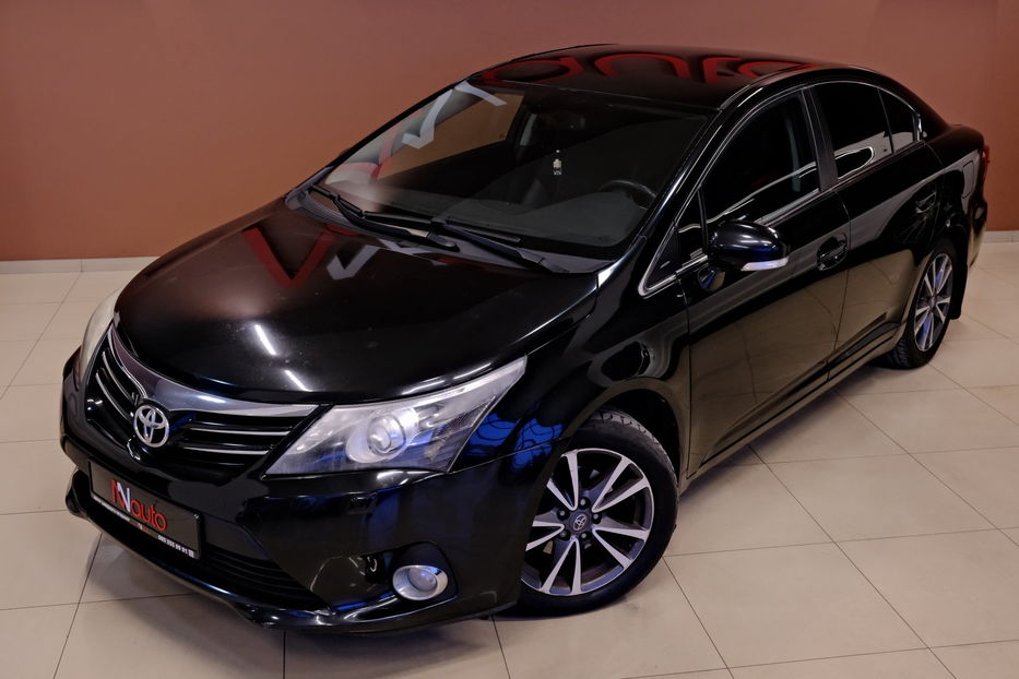 Продам Toyota Avensis 2012 года в Одессе