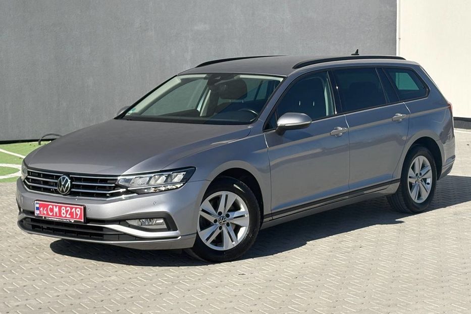 Продам Volkswagen Passat B8 2.0 НЕ МАЛОВАНИЙ ВЕБАСТО 2021 года в Львове