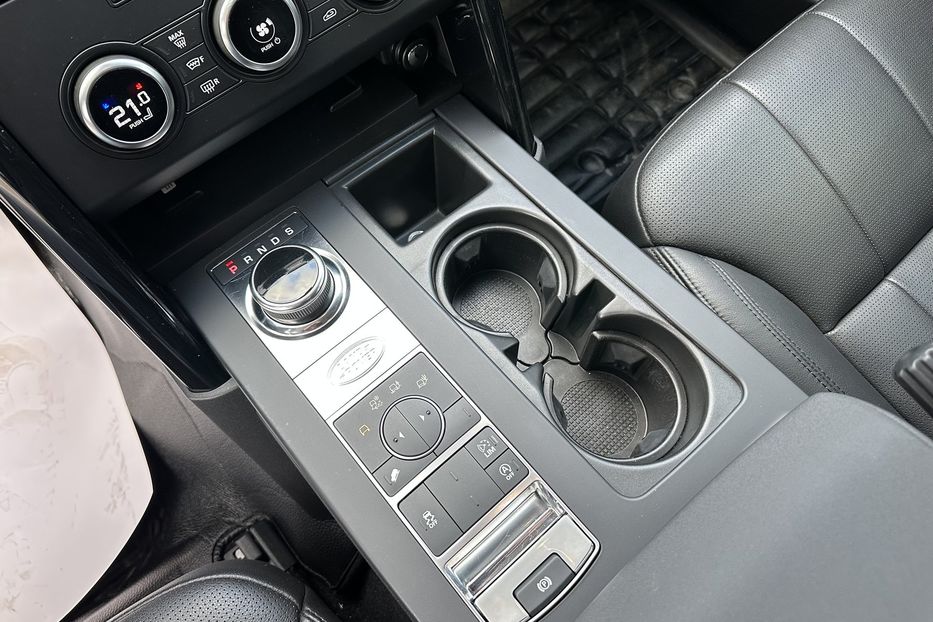 Продам Land Rover Discovery 5 2018 года в Киеве