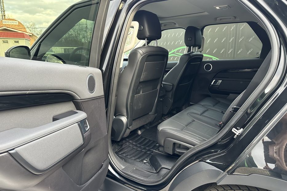 Продам Land Rover Discovery 5 2018 года в Киеве