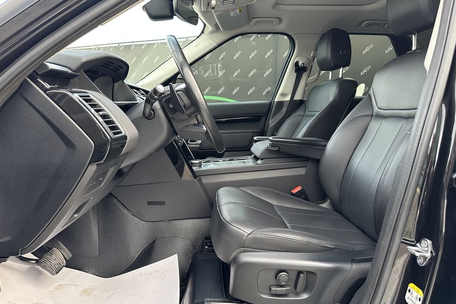 Продам Land Rover Discovery 5 2018 года в Киеве