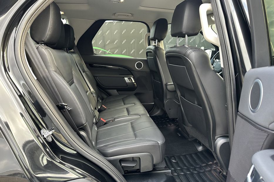 Продам Land Rover Discovery 5 2018 года в Киеве