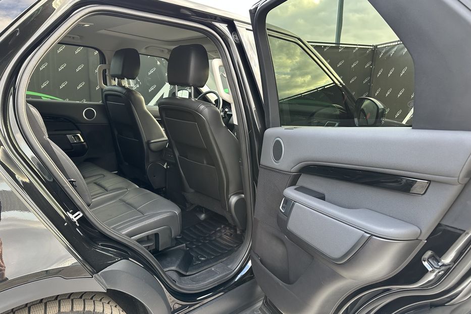 Продам Land Rover Discovery 5 2018 года в Киеве