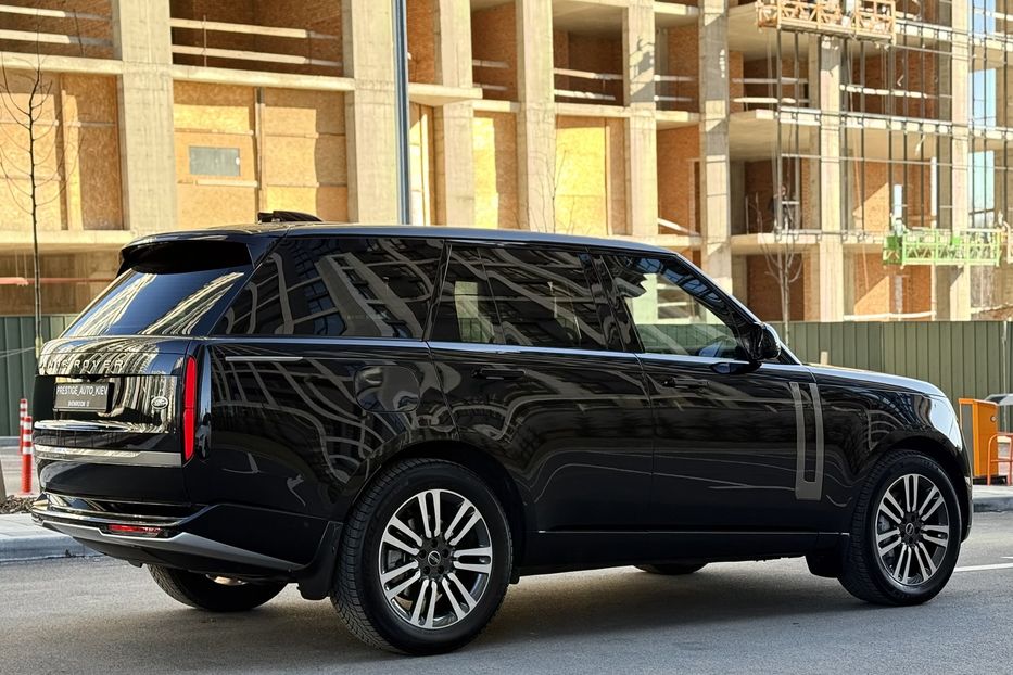 Продам Land Rover Range Rover D300 HSE 2023 года в Киеве